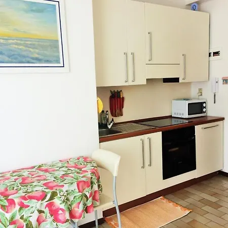 Monolocale Apartman *