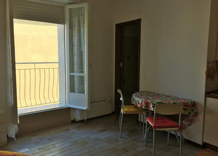 Monolocale Apartman *